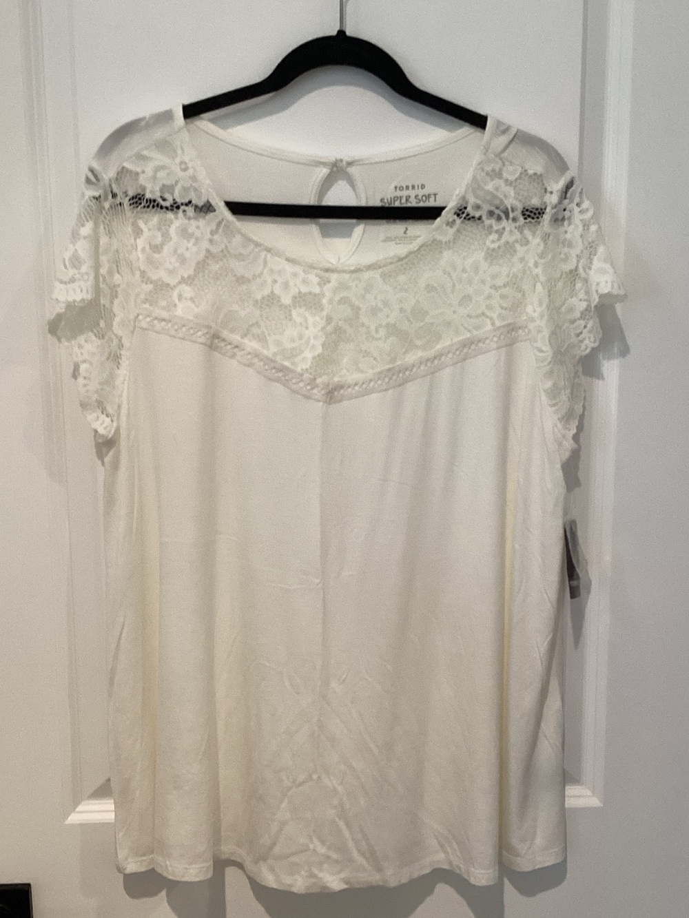 torrid Ivory Lace Yoke Short Sleeve Tee